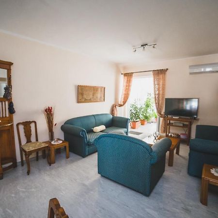 Apartment On Nikaias 5C Patras Extérieur photo